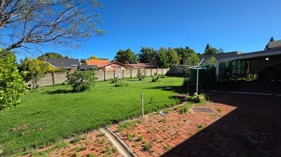 4 Bedroom Property for Sale in Pellissier Free State